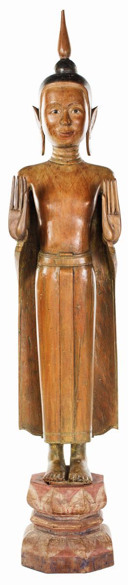Grande Figura di Buddha Abhayamudra in Legno, Cambogia, Prima Metà del XIX Secolo