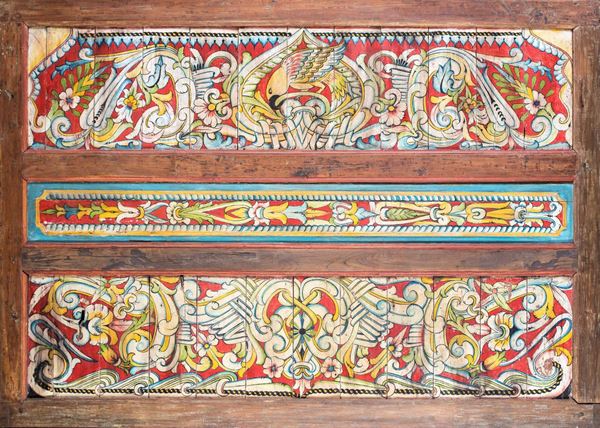 Grande pannello in legno policromo, Bali, Indonesia, XIX secolo  - Asta Arte Asiatica - Casa d'Aste Arcadia