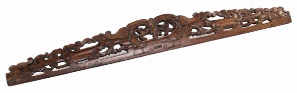 Fregio in legno intagliato, Cina, dinastia Qing, prima met&#224; del XIX secolo