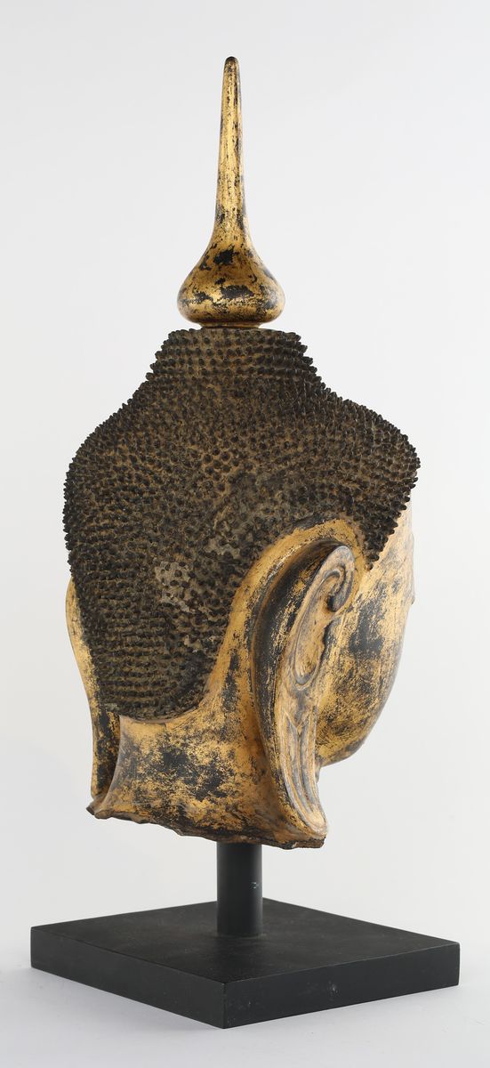 Testa di Buddha in Lacca e Carta Pesta su Stoffa, Birmania, XIX Secolo