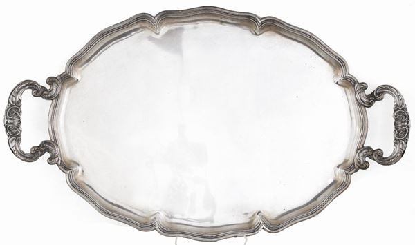 Vassoio ovale in argento con manici  - Asta Argenti Antichi e da Collezione - Casa d'Aste Arcadia