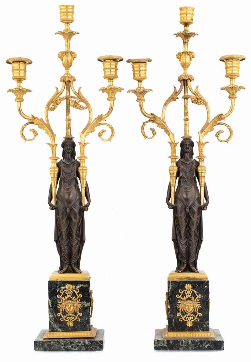 Coppia di Candelabri a Tre Luci in Bronzo Brunito e Dorato, Francia, Periodo Dell'impero