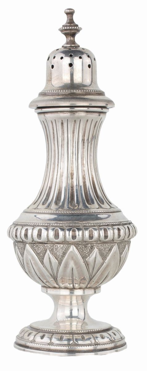 Spargizucchero in argento  - Asta Antiquariato e dipinti, Argenti Antichi e da Collezione - Casa d'Aste Arcadia