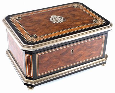 Scatola in Legno e Argento