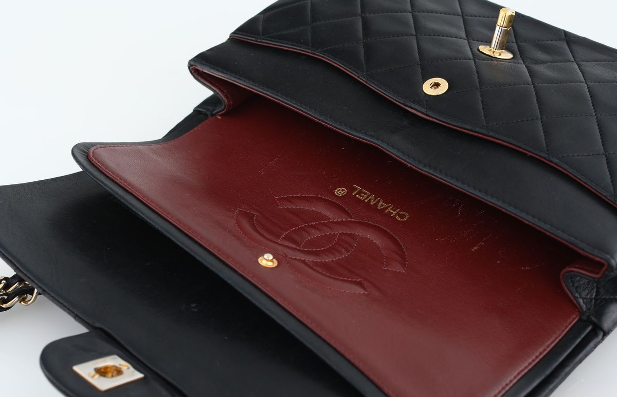 Chanel, 11.12