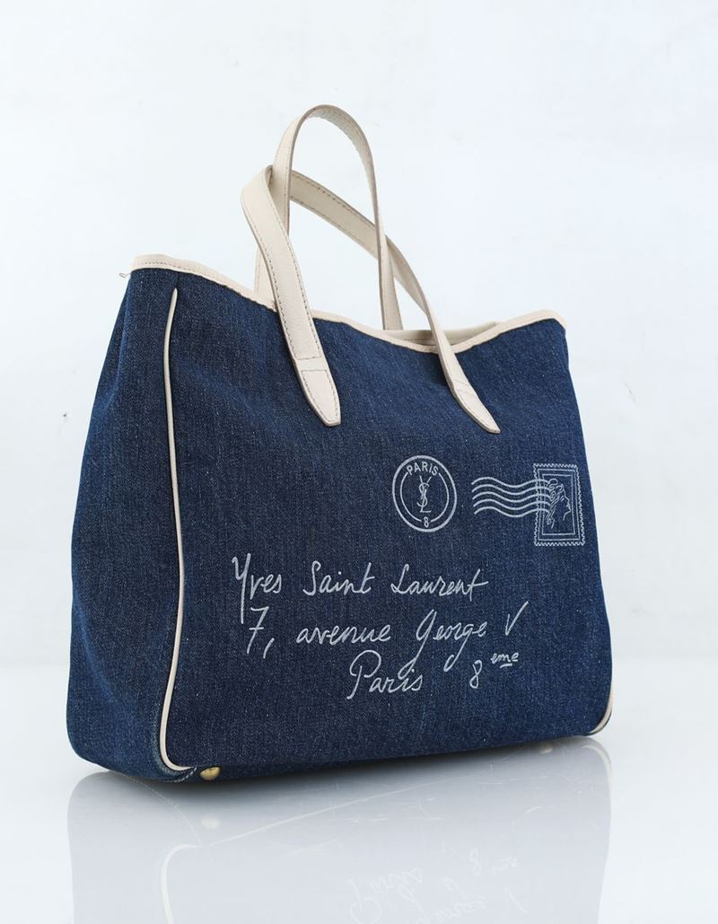 Yves Saint Laurent, Shopper