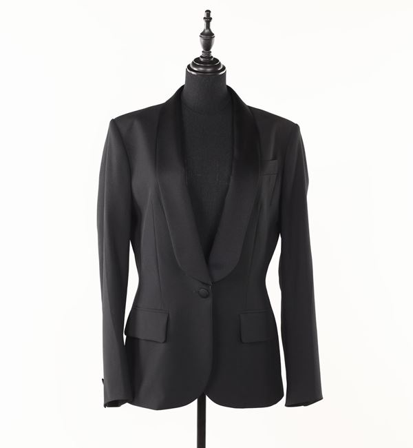 Yves Saint Laurent, giacca con collo a scialle