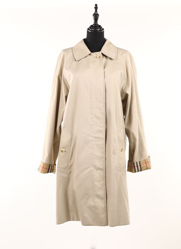 Burberry, trench