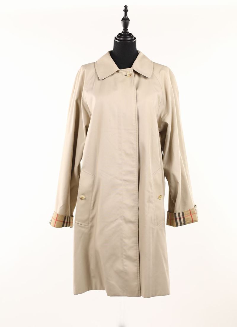 Burberry, Trench