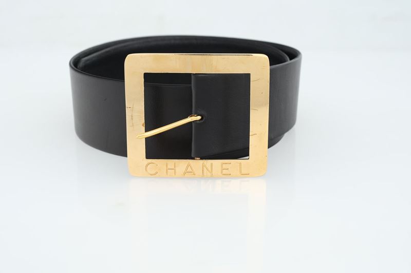 Chanel, Cintura