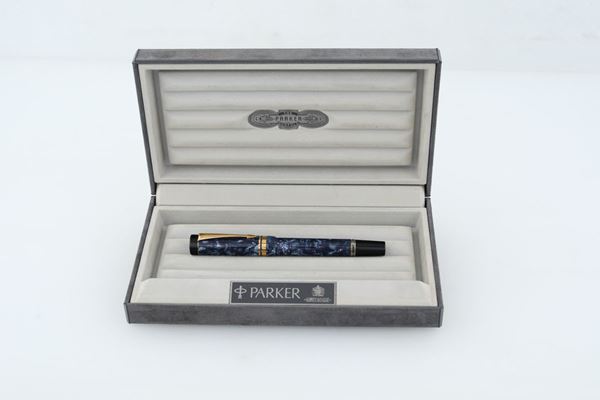 Parker &quot;Duofold&quot;, penna stilografica in vernice