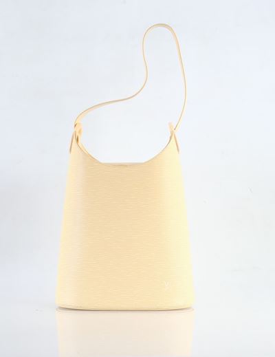 Luis Vuitton, Verseau