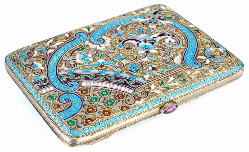 Portasigarette da Tasca in Argento Dorato e Smalti, Russia, 1908 - 1917, Argentiere August Holmin...