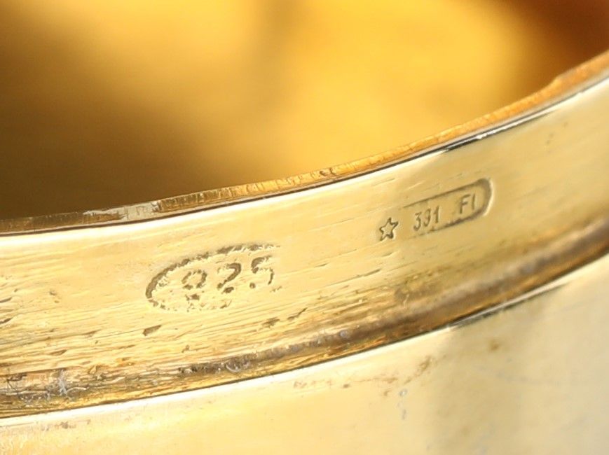 Portapillole in Argento Sterling Dorato e Smalto Rosso, Argentiere Salimbene, Firenze Anni Sessan...