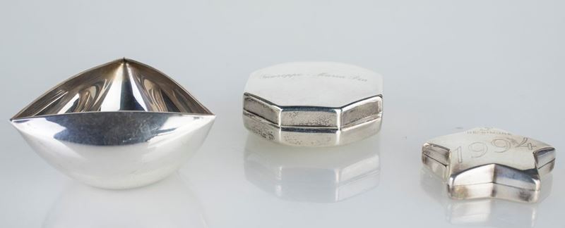 Lotto Composto da Tre Bomboniere in Argento Sterling