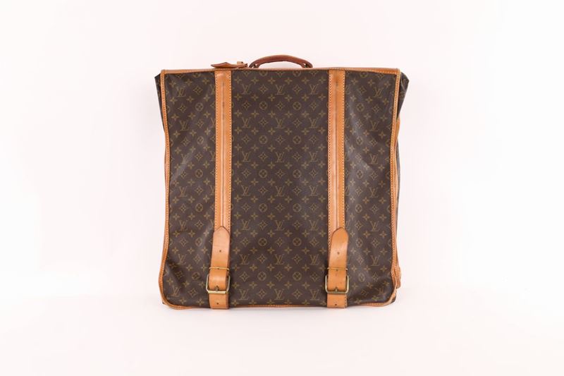 Louis Vuitton, Porta Abiti