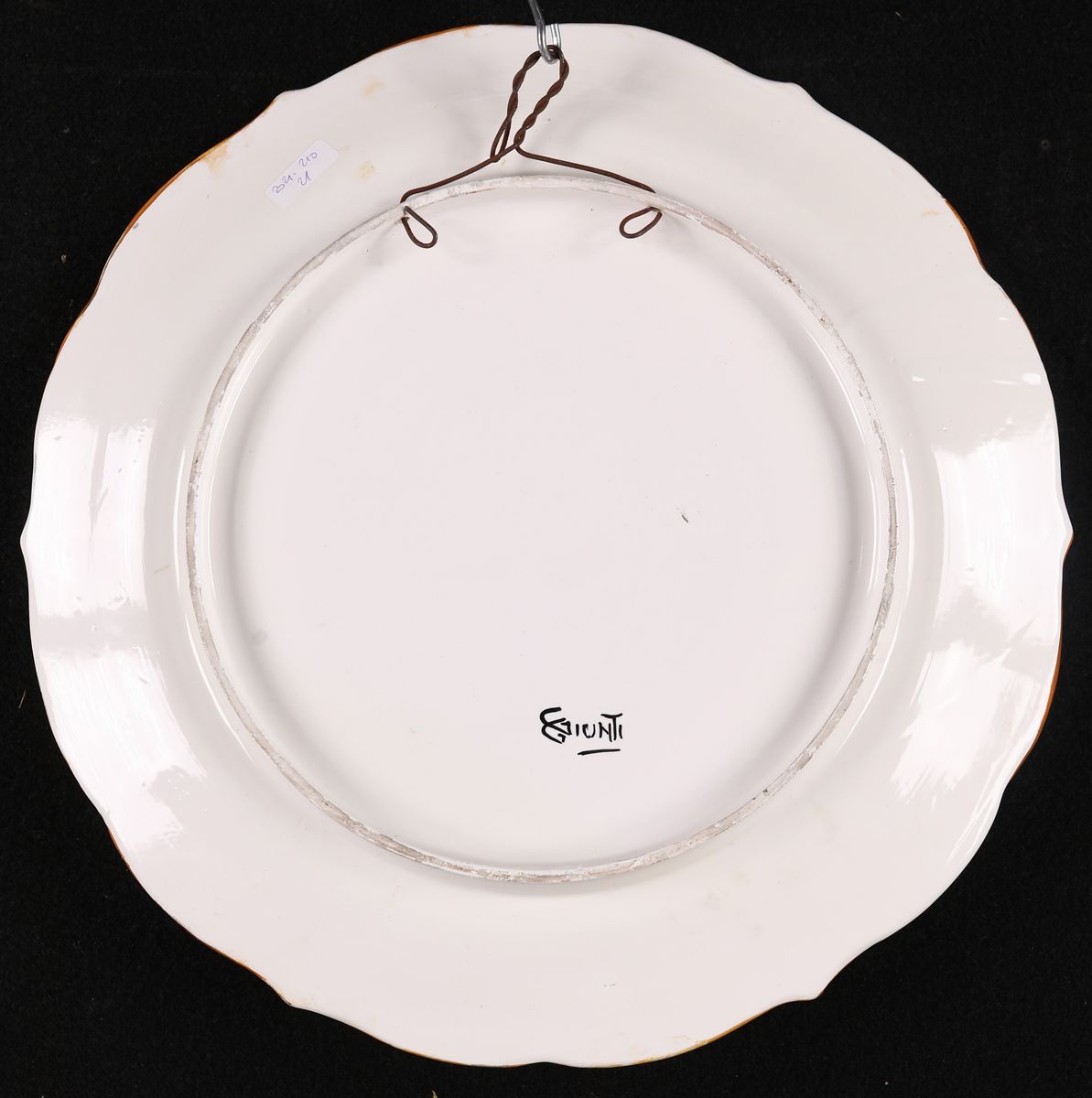 Coppia di Piatti in Maiolica di Castelli, Ceramista G. Giunti