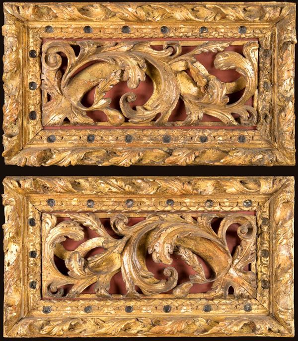 Coppia di fregi in legno dorato, XVII secolo