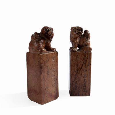 Coppia di Sigilli in Pietra Saponaria con Leoni Buddisti, Cina, XX Secolo