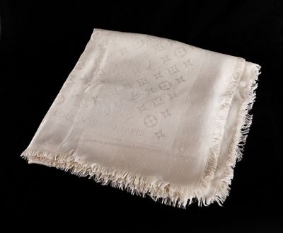 Louis Vuitton, Sciarpa