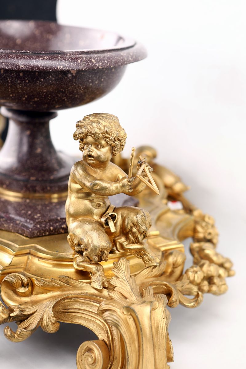Centrotavola in Porfido Rosso e Bronzo Dorato, Francia, XIX Secolo