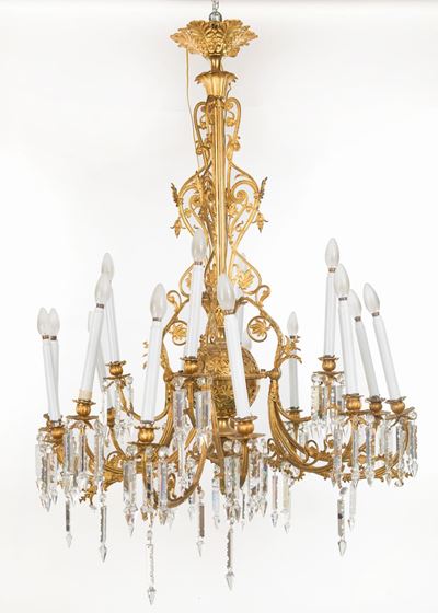 Lampadario in Bronzo Dorato a Sedici Luci, XIX Secolo
