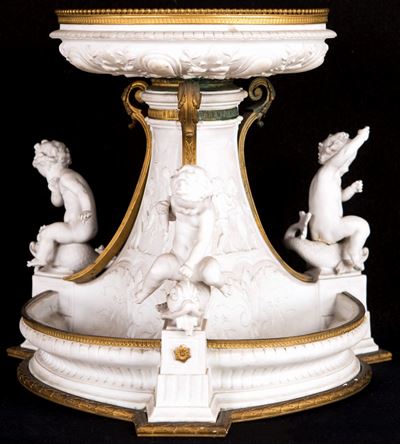 Centrotavola in Biscuit e Bronzo Dorato, XIX Secolo