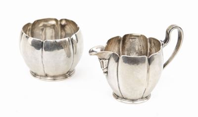 Zuccheriera e Lattiera in Argento 925/1000, Londra, 1936 Argentiere r.V.r. e 1942 Argentiere r.C....
