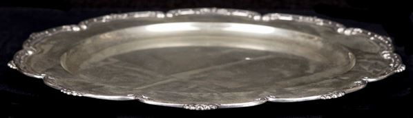 Piatto in argento 800/1000  - Asta Antiquariato - Arredi, Argenti, Dipinti Antichi e del XIX secolo - Casa d'Aste Arcadia