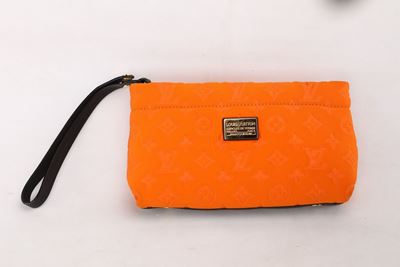 Louis Vuitton, Clutch in Scuba