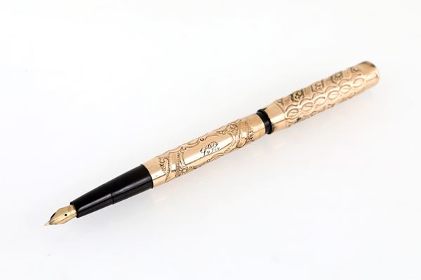 Penna stilografica vintage laminata in oro