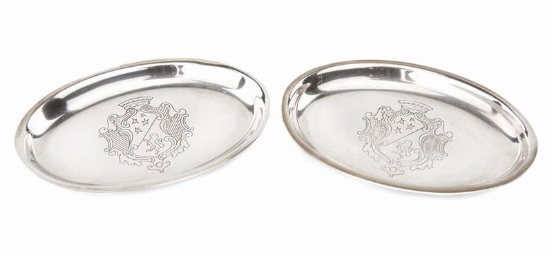 Due Piattini Ovali in Argento 800