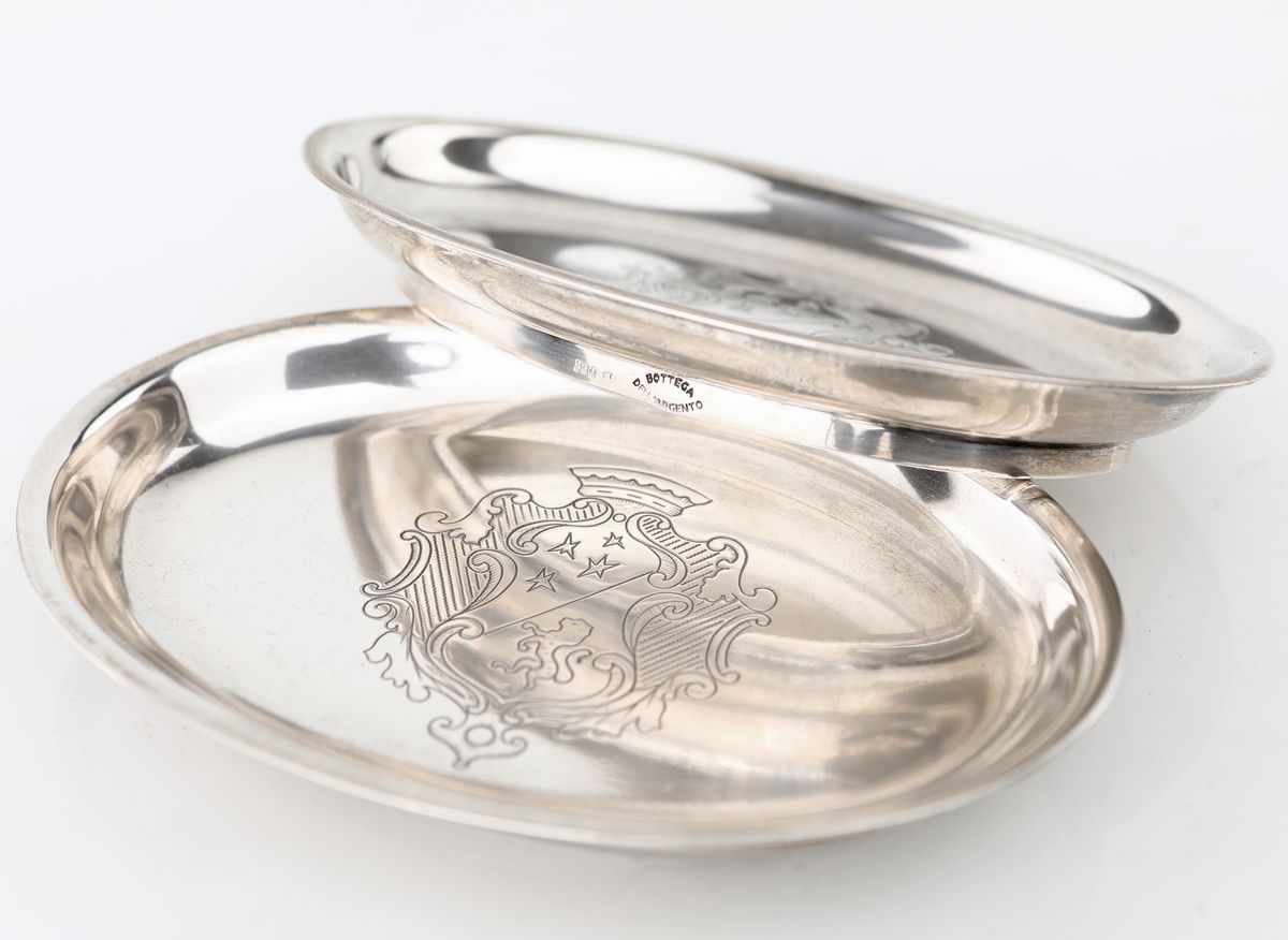 Due Piattini Ovali in Argento 800