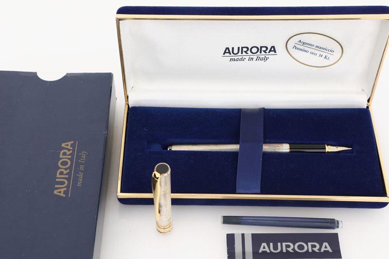 Aurora, Penna Stilografica in Argento 925 con Particolari Dorati