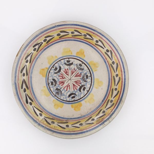 Antico fangotto in ceramica di Caltagirone