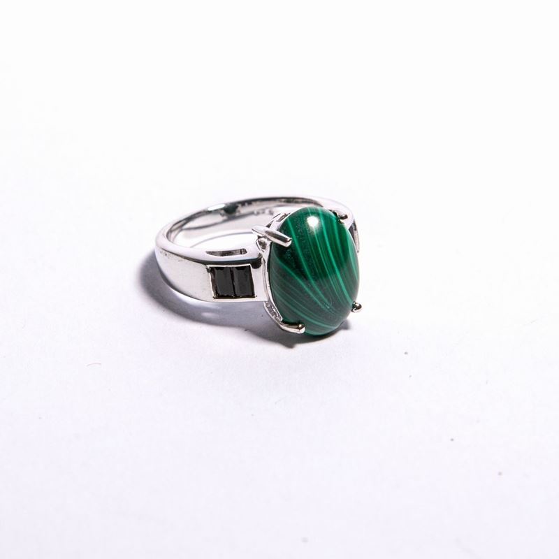 Anello in Argento ,malachite e Pietre Dure