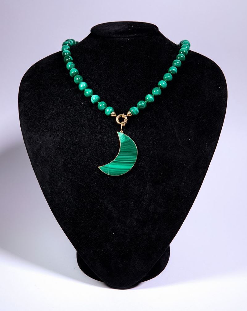 Collana in Malachite e Argento con Pendente a Mezzaluna