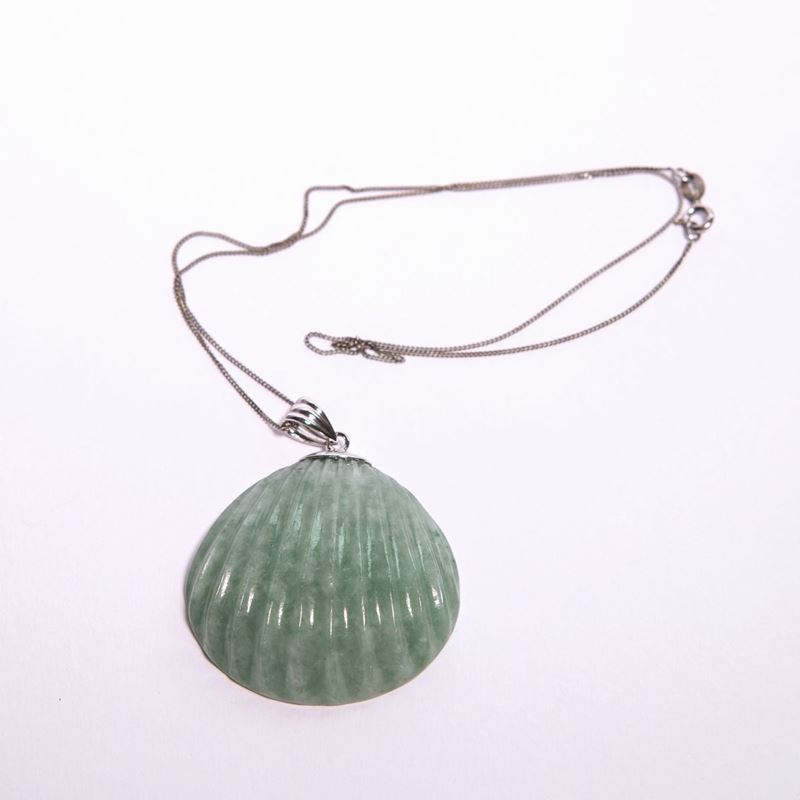Pendente in Giada e Argento