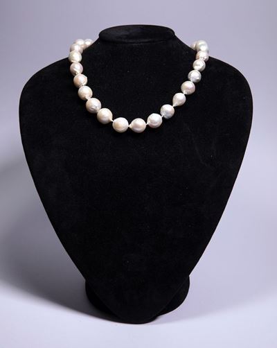 Collana di Perle con Chiusura in Argento