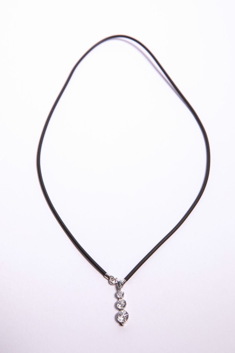 Pendente in Argento con Tre Zirconi