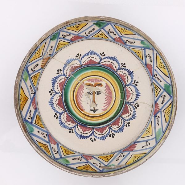 Antico fangotto in ceramica di Caltagirone