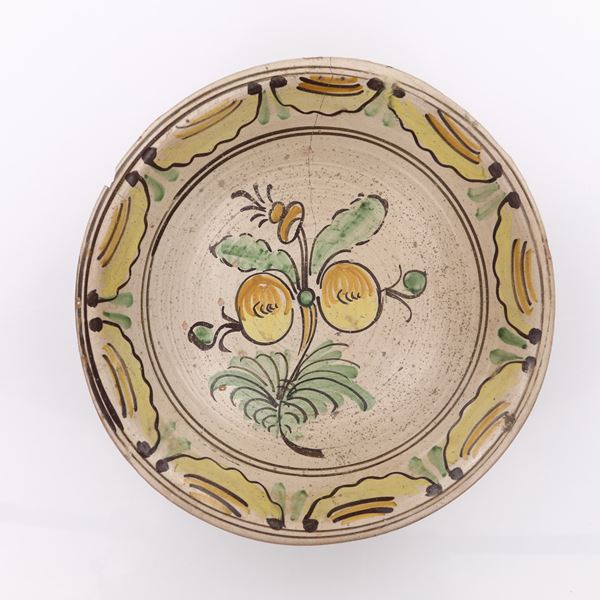 Antico e grande lemmo in ceramica di Caltagirone