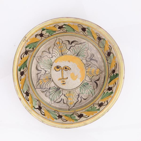 Grande lemmo in ceramica di Caltagirone