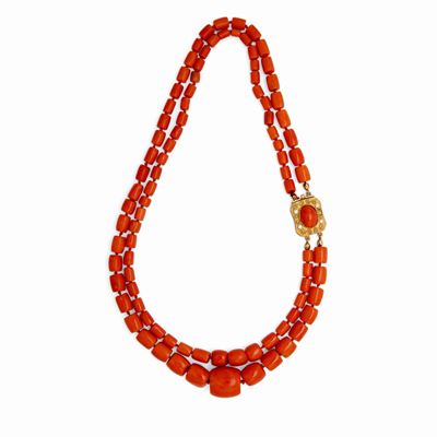 Collana in Corallo Sardegna e Chiusura in Oro, Corallo e Brillanti
