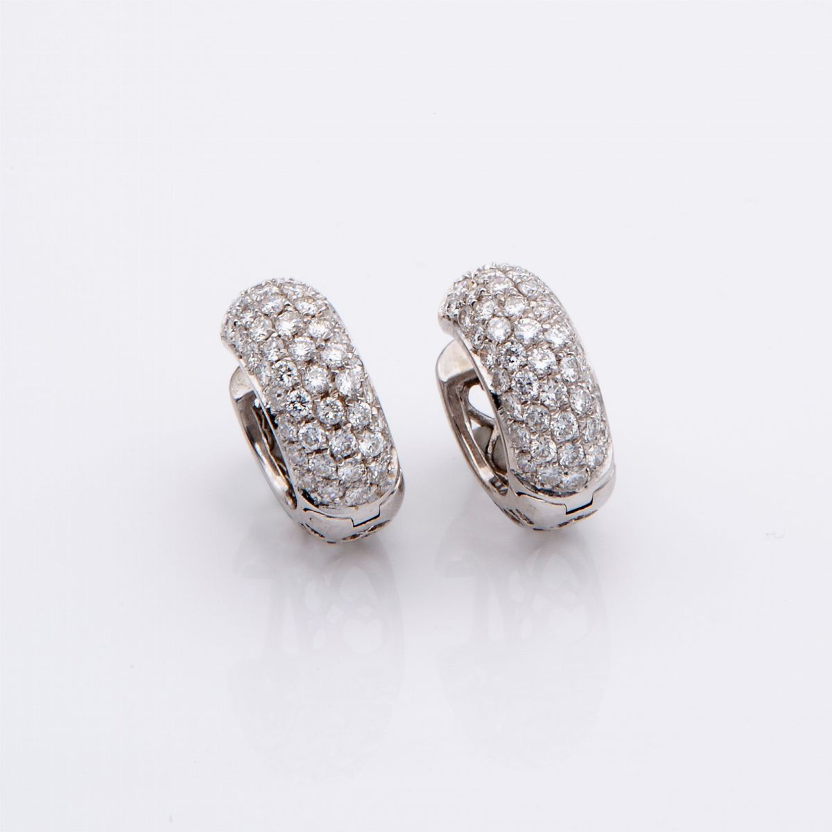 Orecchini A Cerchio In Oro Bianco 14K Massiccio Con Sfera Da 6 Mm - Gioielli Eleganti Fatti A Mano USA