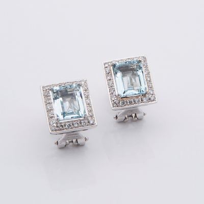 Orecchini con Acquemarine Taglio Smeraldo e Brillanti