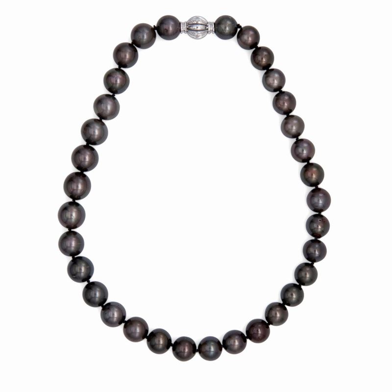 Collana di Perle Tahiti, Oro e Brillanti