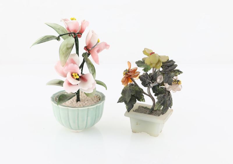 Due Piccoli Bonsai in Vetro, Pietre Dure e Ceramica, Cina