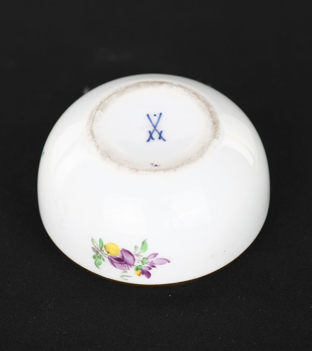 Scatola con Coperchio in Porcellana di Meissen