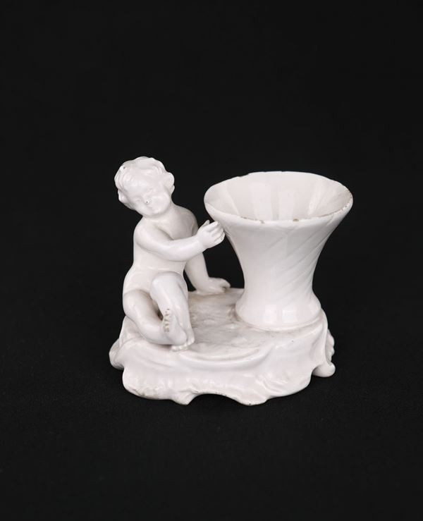Vasetto in ceramica bianca